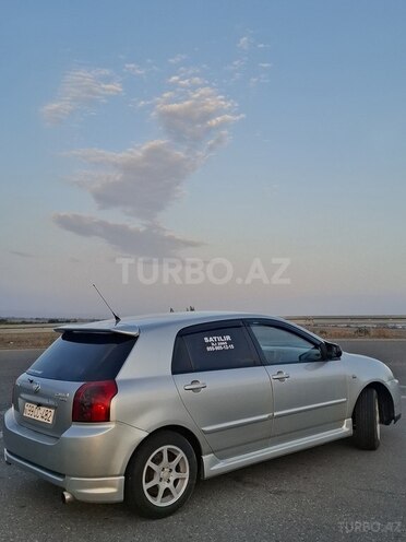 Toyota Corolla 2005, 300,000 km - 1.4 l - Ağstafa
