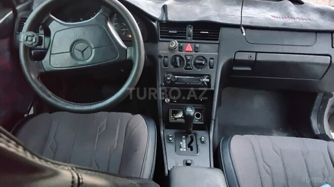 Mercedes C 180 1995, 400,000 km - 1.8 л - Bakı