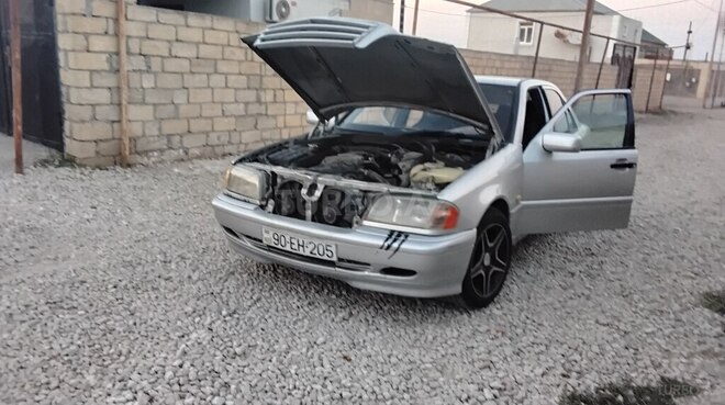 Mercedes C 180 1995, 400,000 km - 1.8 л - Bakı