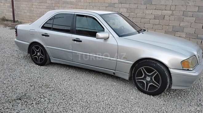 Mercedes C 180 1995, 400,000 km - 1.8 л - Bakı