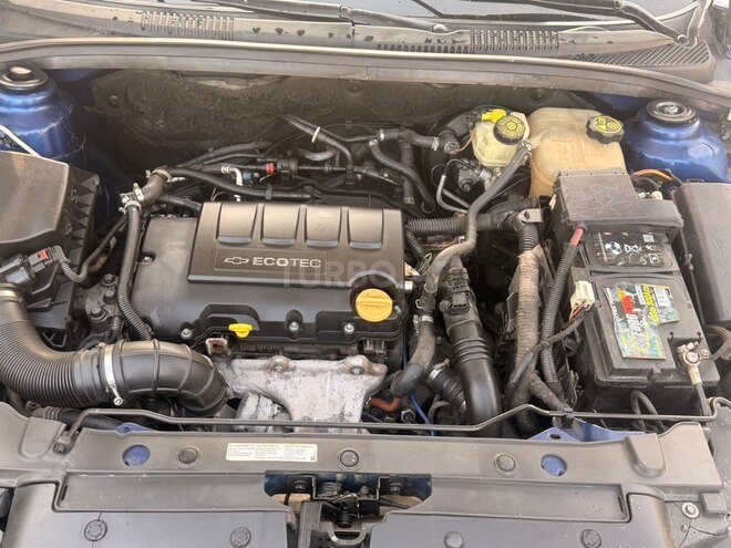 Chevrolet Cruze 2013, 547,177 km - 1.4 l - Şəki