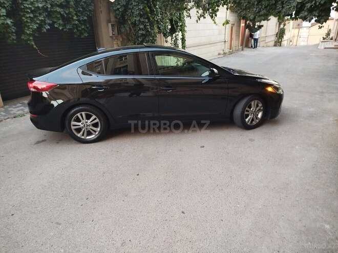 Hyundai Elantra 2017, 197,000 km - 2.0 l - Bakı