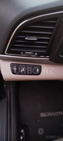 Hyundai Elantra 2017, 197,000 km - 2.0 l - Bakı