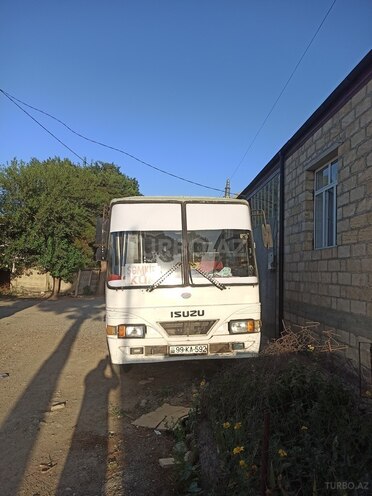 Isuzu Ecobus 1997, 200,000 km - 4.3 л - Şəmkir
