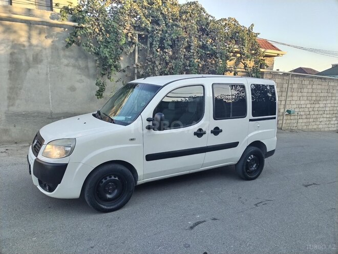 Fiat Doblo 2015, 367,000 km - 1.4 l - Bakı