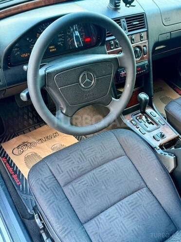 Mercedes C 180 1999, 269,000 km - 1.8 л - Sumqayıt
