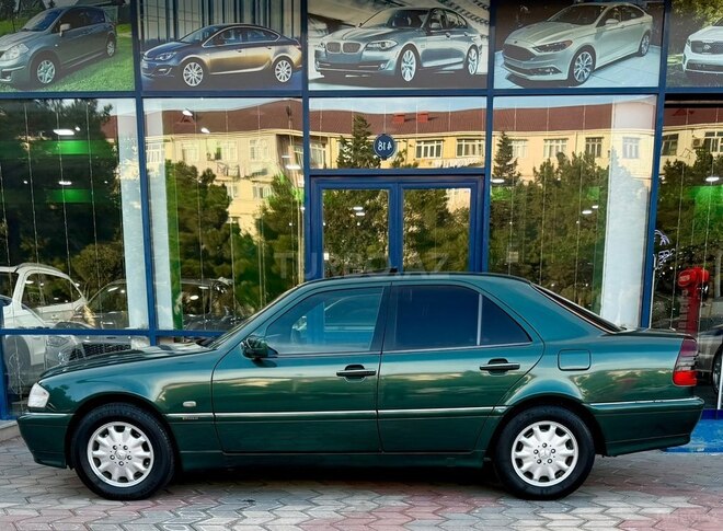 Mercedes C 180 1999, 269,000 km - 1.8 л - Sumqayıt