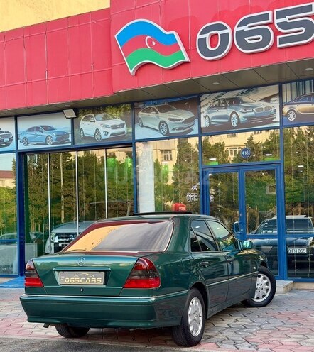 Mercedes C 180 1999, 269,000 km - 1.8 л - Sumqayıt