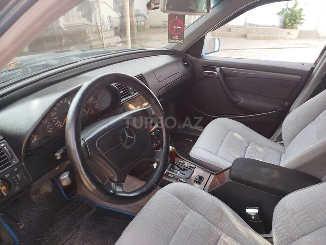 Mercedes C 220 1998, 322,000 km - 2.2 l - Mingəçevir