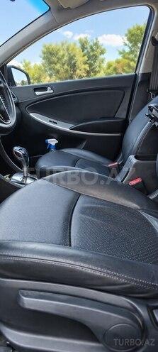 Hyundai Accent 2012, 229,000 km - 1.6 л - Bakı