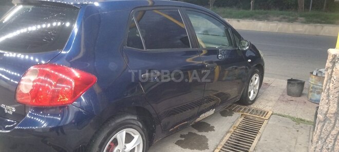 Toyota Auris 2007, 624,711 km - 1.4 l - Ağcabədi