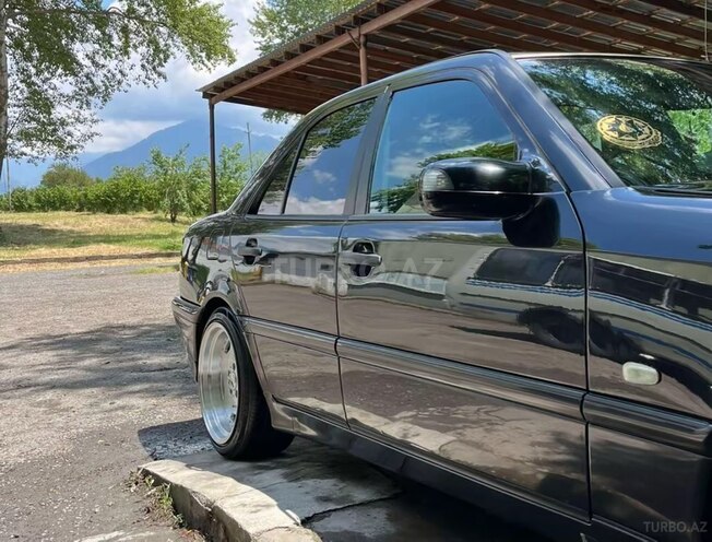 Mercedes C 200 1998, 500,000 km - 2.0 l - Qəbələ