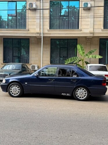 Mercedes C 180 1998, 252,000 km - 1.8 l - Qazax