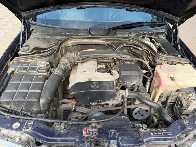 Mercedes C 180 1998, 252,000 km - 1.8 l - Qazax