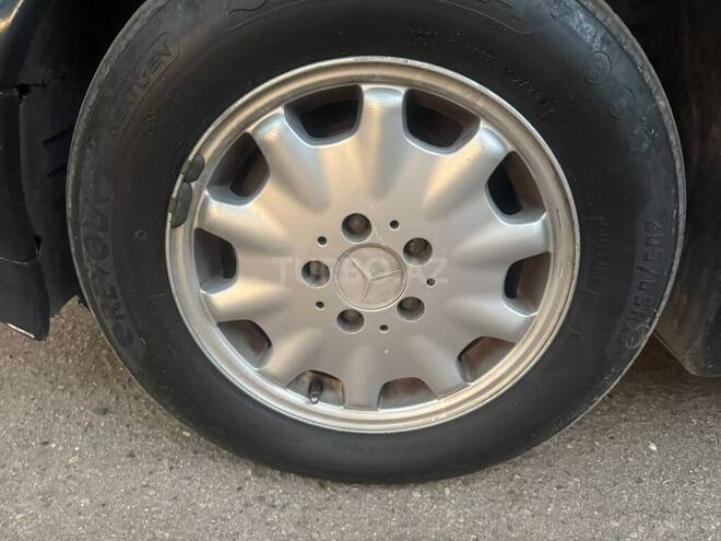 Mercedes C 220 2000, 400,000 km - 2.2 l - Saatlı