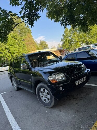 Mitsubishi Pajero 2006, 300,000 km - 3.0 l - Bakı