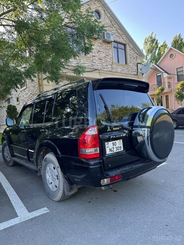 Mitsubishi Pajero 2006, 300,000 km - 3.0 l - Bakı