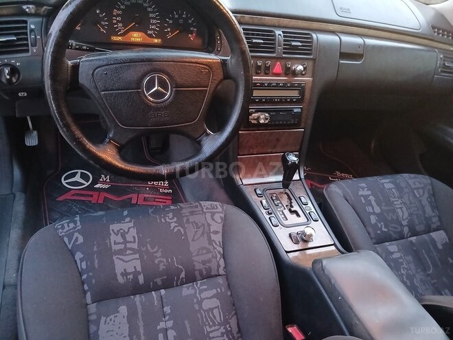 Mercedes E 280 1999, 354,250 km - 2.8 l - Şəmkir