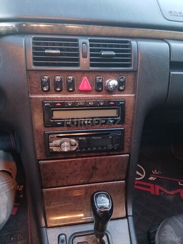 Mercedes E 280 1999, 354,250 km - 2.8 l - Şəmkir