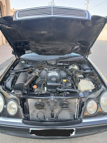 Mercedes E 280 1999, 354,250 km - 2.8 l - Şəmkir