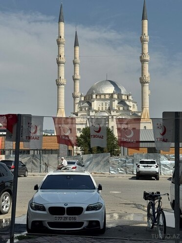 BMW 535 2014, 265,000 km - 3.0 l - Naxçıvan