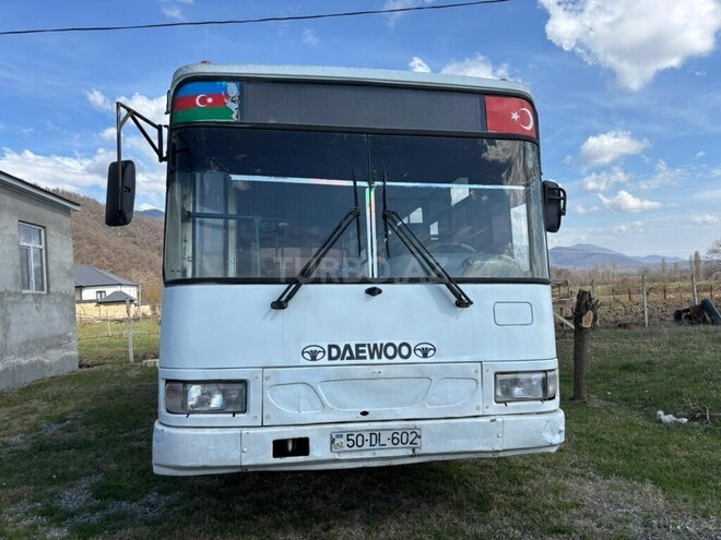 Daewoo BS090 2009, 550,000 km - 9.0 l - İsmayıllı