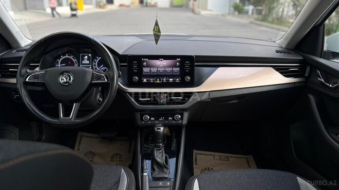 Skoda Kamiq 2021, 120,000 km - 1.5 l - Bakı
