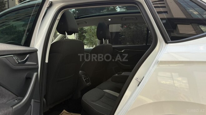 Skoda Kamiq 2021, 120,000 km - 1.5 l - Bakı