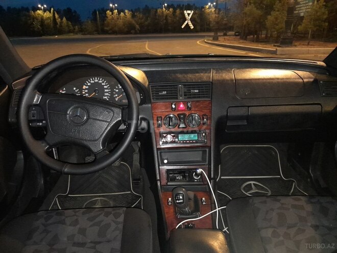 Mercedes C 180 1998, 306,100 km - 1.8 л - Gəncə