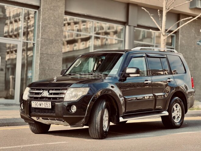Mitsubishi Pajero 2007, 237,800 km - 3.0 l - Gəncə
