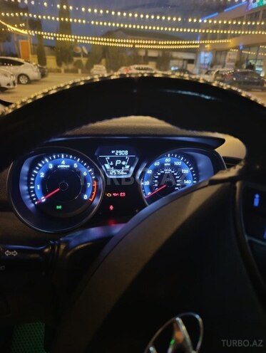 Hyundai Elantra 2014, 125,756 km - 1.8 l - Şirvan