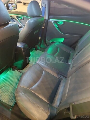 Hyundai Elantra 2014, 125,756 km - 1.8 l - Şirvan