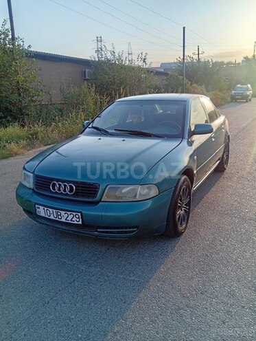 Audi A4 2000, 209,000 km - 1.8 l - Bakı