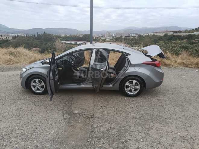 Hyundai Avante 2014, 144,000 km - 1.6 л - Bakı