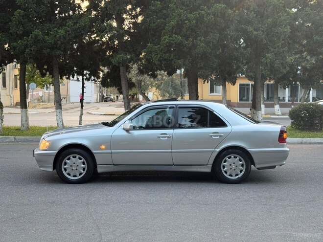 Mercedes C 200 1998, 328,000 km - 2.0 л - Bakı