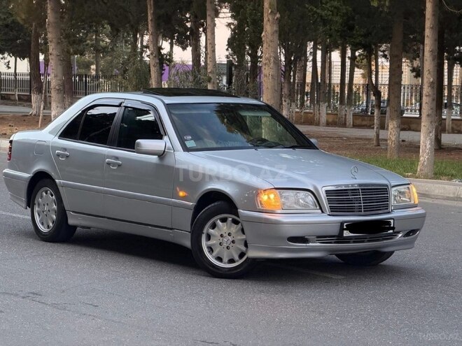 Mercedes C 200 1998, 328,000 km - 2.0 л - Bakı
