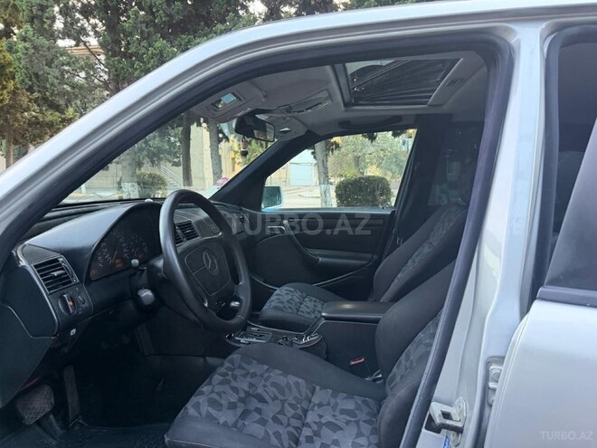 Mercedes C 200 1998, 328,000 km - 2.0 л - Bakı
