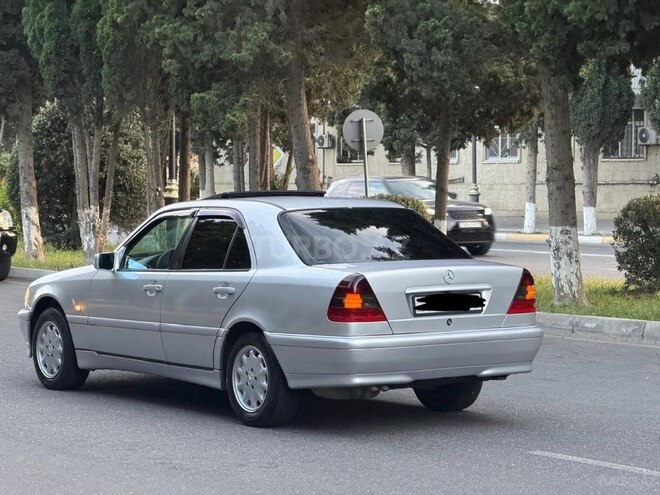 Mercedes C 200 1998, 328,000 km - 2.0 л - Bakı