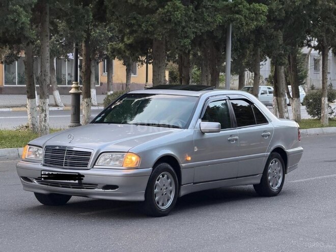 Mercedes C 200 1998, 328,000 km - 2.0 л - Bakı
