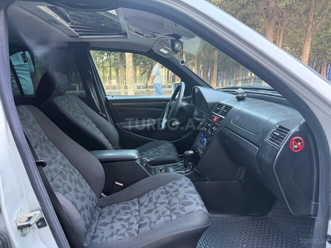 Mercedes C 200 1998, 328,000 km - 2.0 л - Bakı