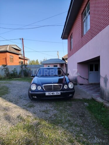 Mercedes E 240 2000, 258,456 km - 2.4 l - Lənkəran