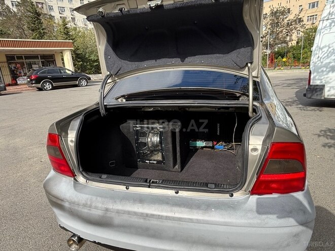 Opel Vectra 1999, 330,000 km - 2.0 л - Bakı