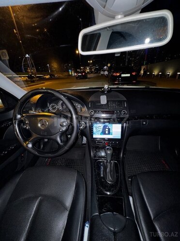 Mercedes E 220 2007, 264,317 km - 2.2 l - Bakı