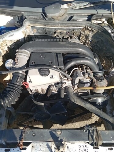 Mercedes  1990, 856,452 km - 2.3 l - Bakı
