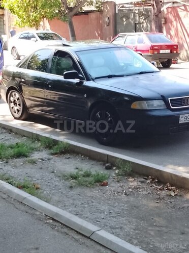 Audi A4 1998, 385,000 km - 2.8 l - Gəncə