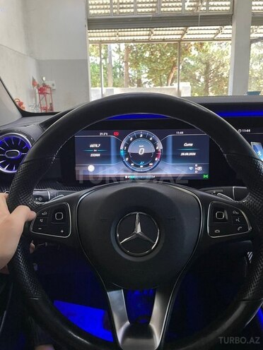 Mercedes E 220 d 2016, 233,000 km - 2.0 l - Bakı