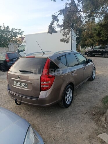 Kia  2008, 296,060 km - 1.6 l - Bakı