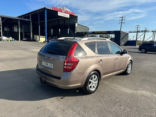 Kia  2008, 296,060 km - 1.6 l - Bakı