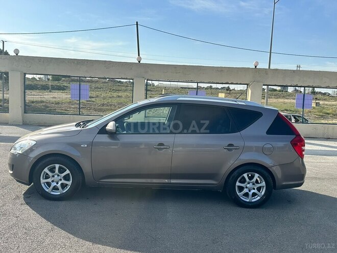 Kia  2008, 296,060 km - 1.6 l - Bakı