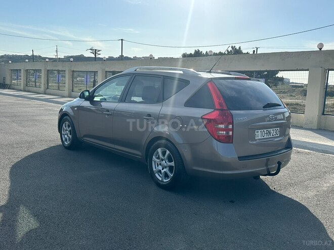 Kia  2008, 296,060 km - 1.6 l - Bakı